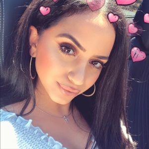 Meet Your Posher, Janel